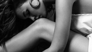 Anastasiya Scheglova Nude & Sexy (8 Photos)