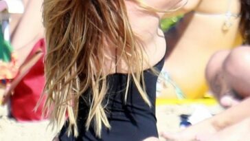 Candice Swanepoel Sexy (15 Photos)