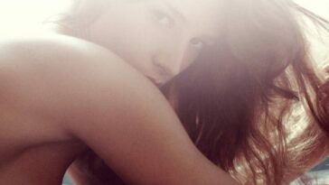 Emily Agnes Nude (9 Photos)