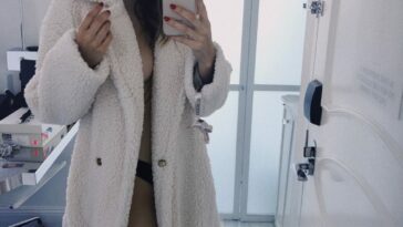 Lauren Summer Nude & Sexy (27 Photos)