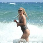 Lucy Fallon Sexy (37 Photos)