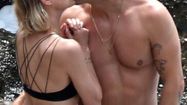 Robin Wright Sexy (108 Photos)