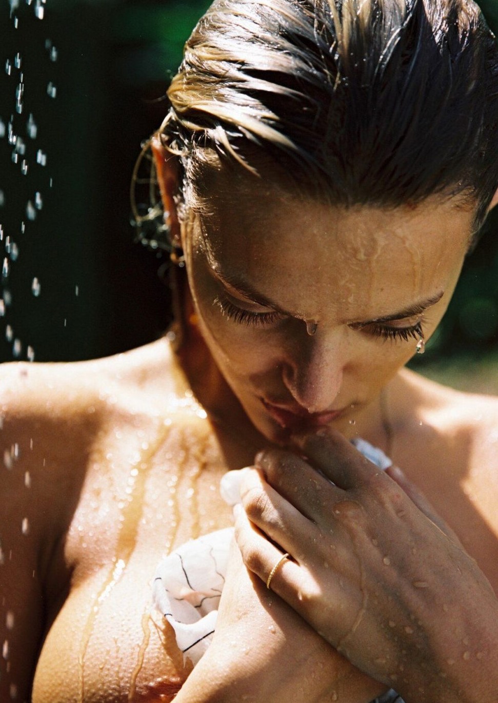 Bregje Heinen Topless 1 Photo