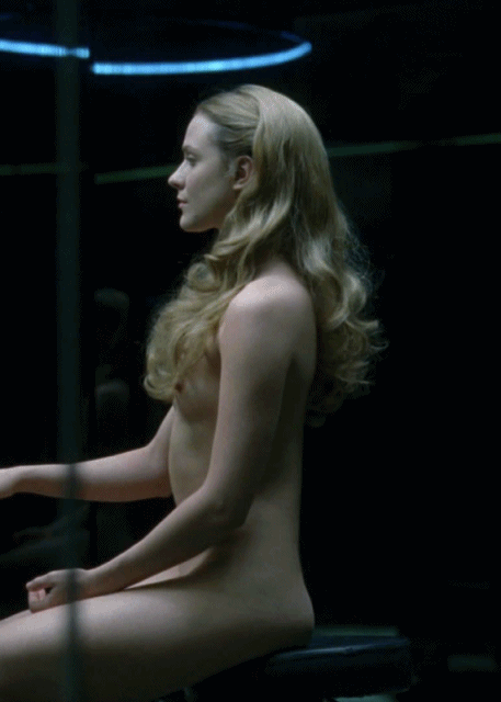 Evan Rachel Wood in Westworld S1E5 2016