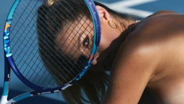 Natalie Jayne Roser Topless (3 Photos)