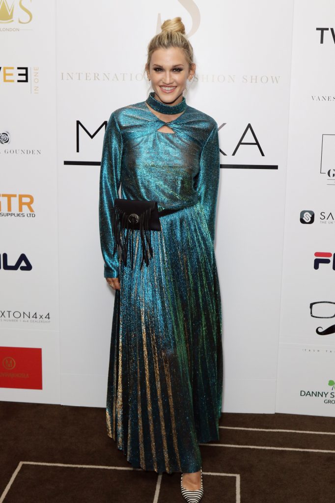 Ashley Roberts See Through (6 Photos)