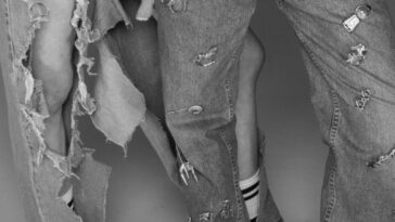 Paige Dunleavy & Emma Paterson Topless (8 Photos)