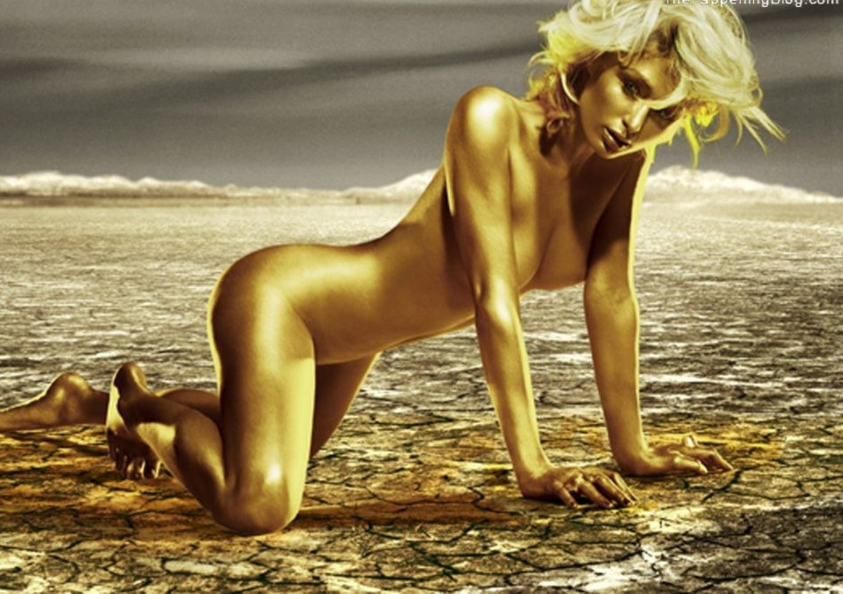 Paris Hilton Naked 3 Photos