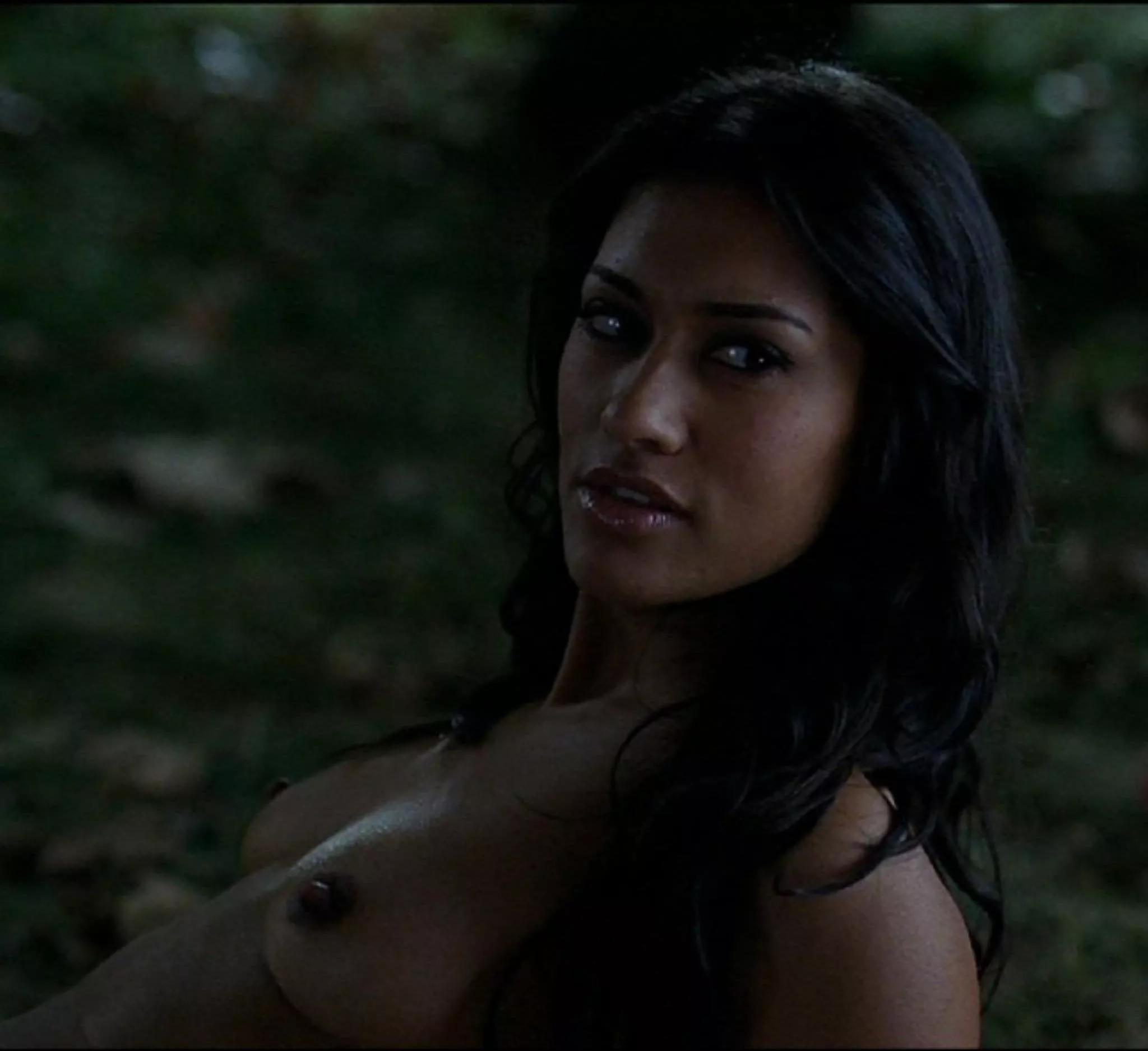 Janina Gavankar