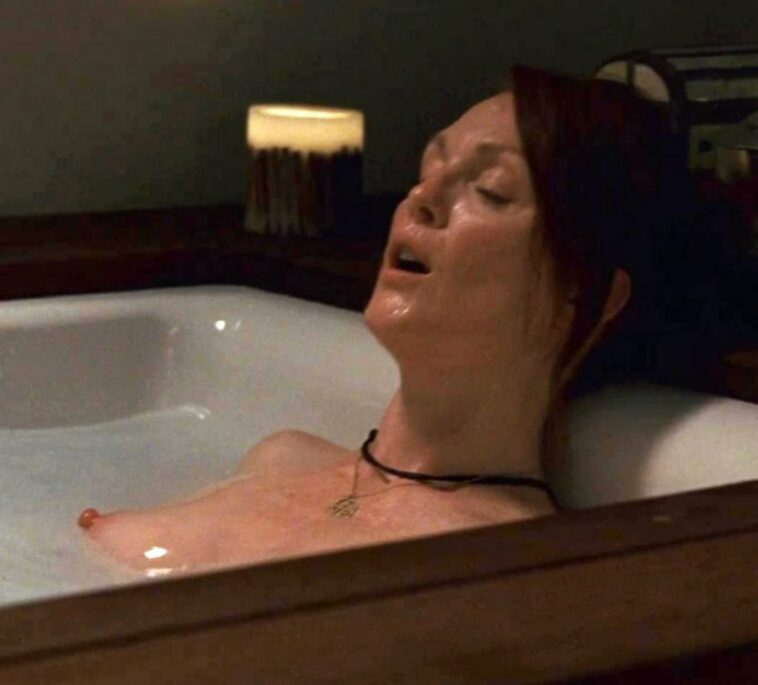 Julianne Moore