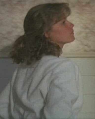 Elizabeth Shue Link 1986