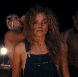 Margot Robbie side boob plot in Babylon