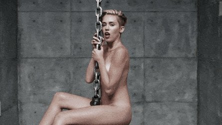 Miley Cyrus Nude Edit