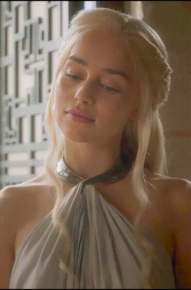 Emilia Clarke DayDreams