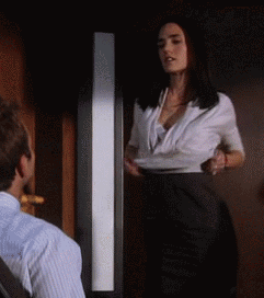 Jennifer Connelly Hes just not that into you