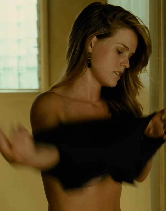 Alice Eve Crossing Over