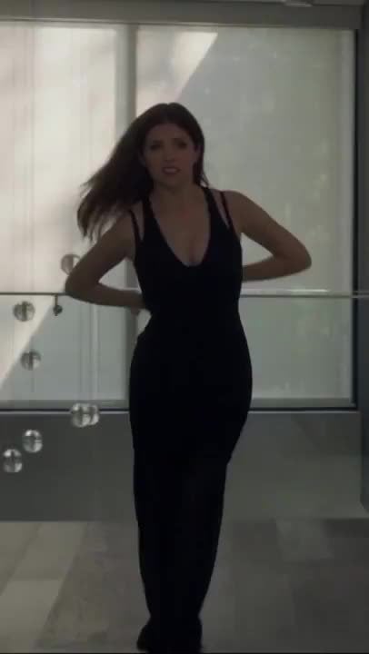 Anna Kendrick A Simple Favor 2018.jpg