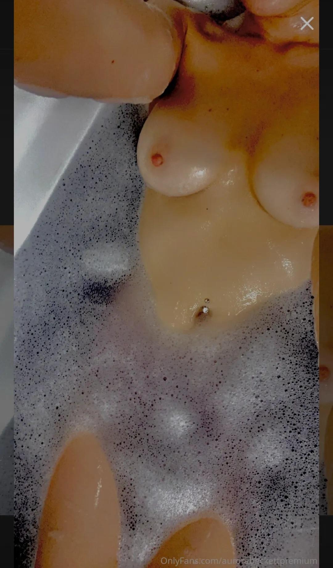 aurorabeckettxx Nude OnlyFans Leaks 17