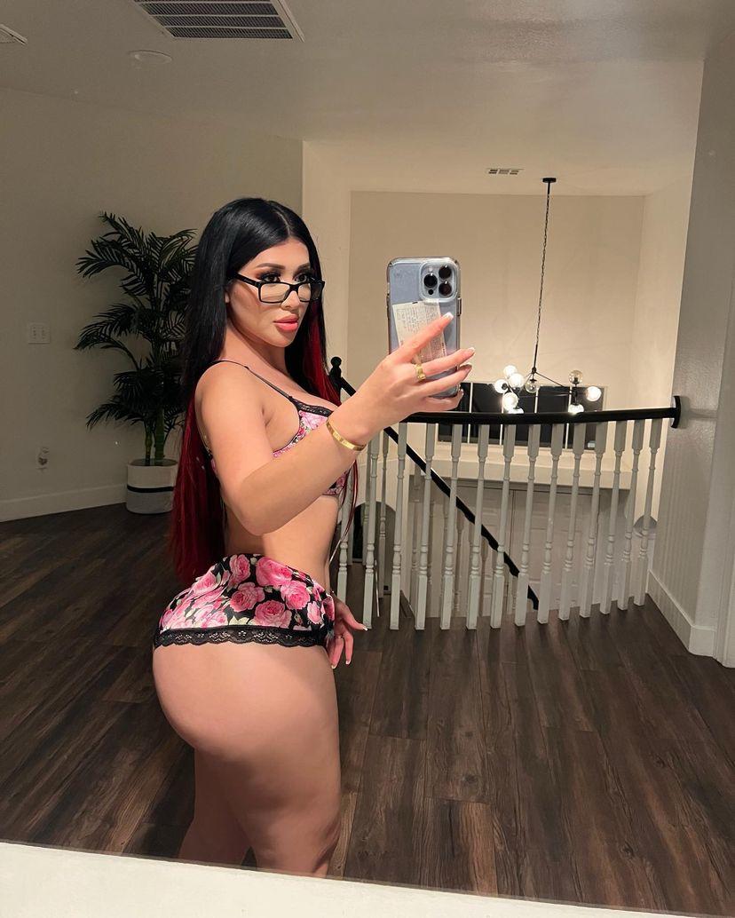 Lilianaheartsss Nude OnlyFans Leaks 8