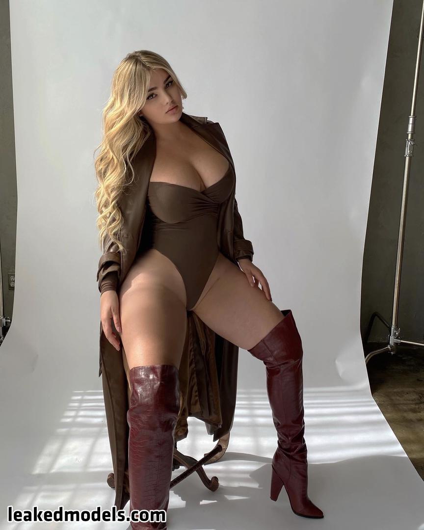 Anastasia kvitko Naked 10 Photos – LeakedModels.jpg