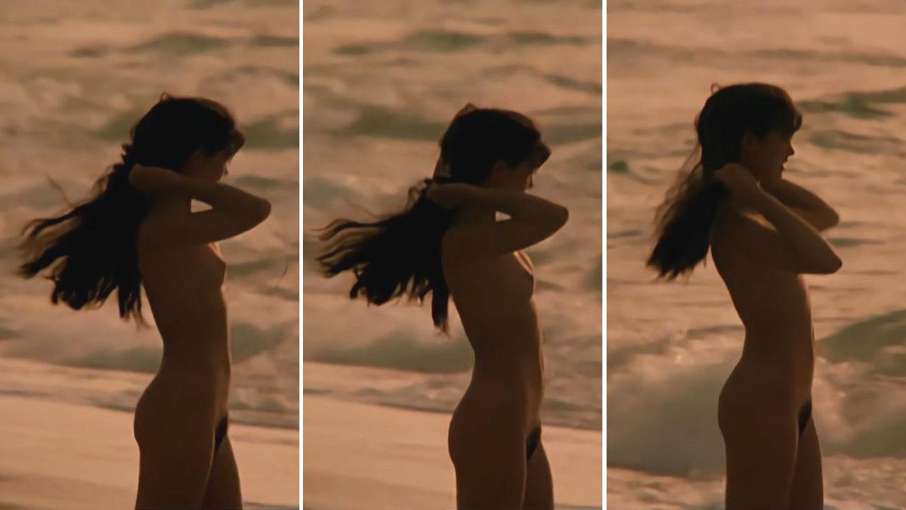 Phoebe cates paradise nude
