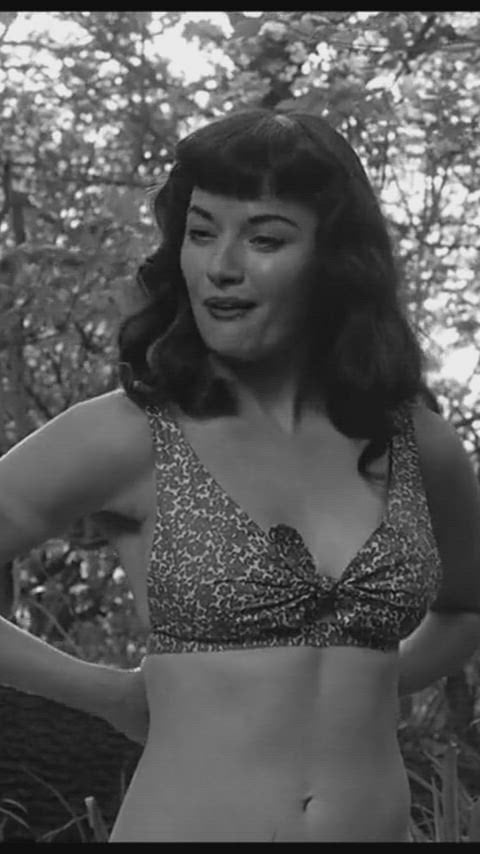 Gretchen Mol in The Notorious Bettie Page 2005 12.jpg