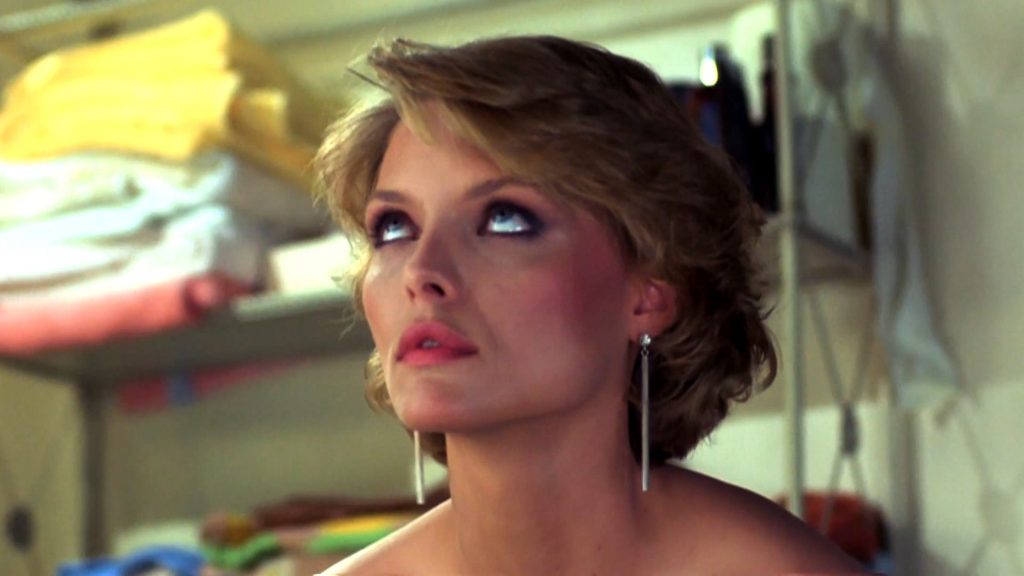 Michelle Pfeiffer Nude – Into the Night 9 Pics.jpg