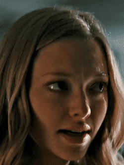 Amanda Seyfried in Chloe 2009.gif