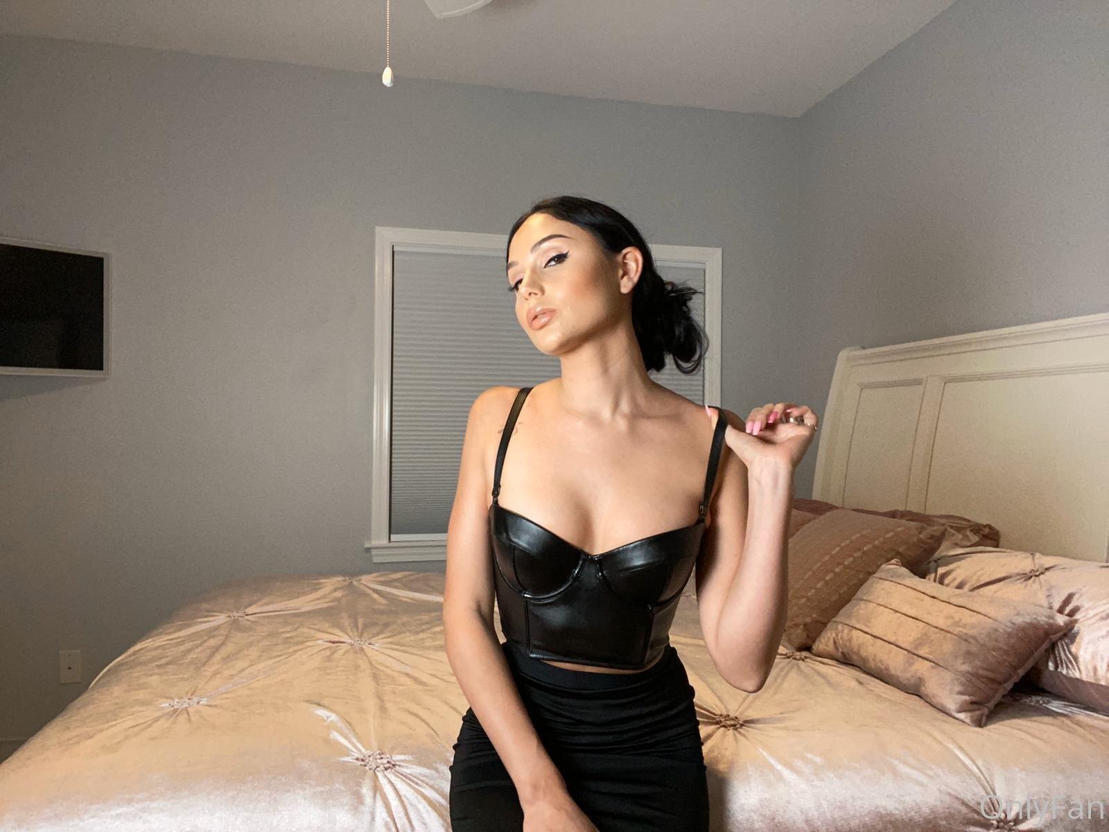 Ariana Marie / arianamarie Nude OnlyFans Leaks 8