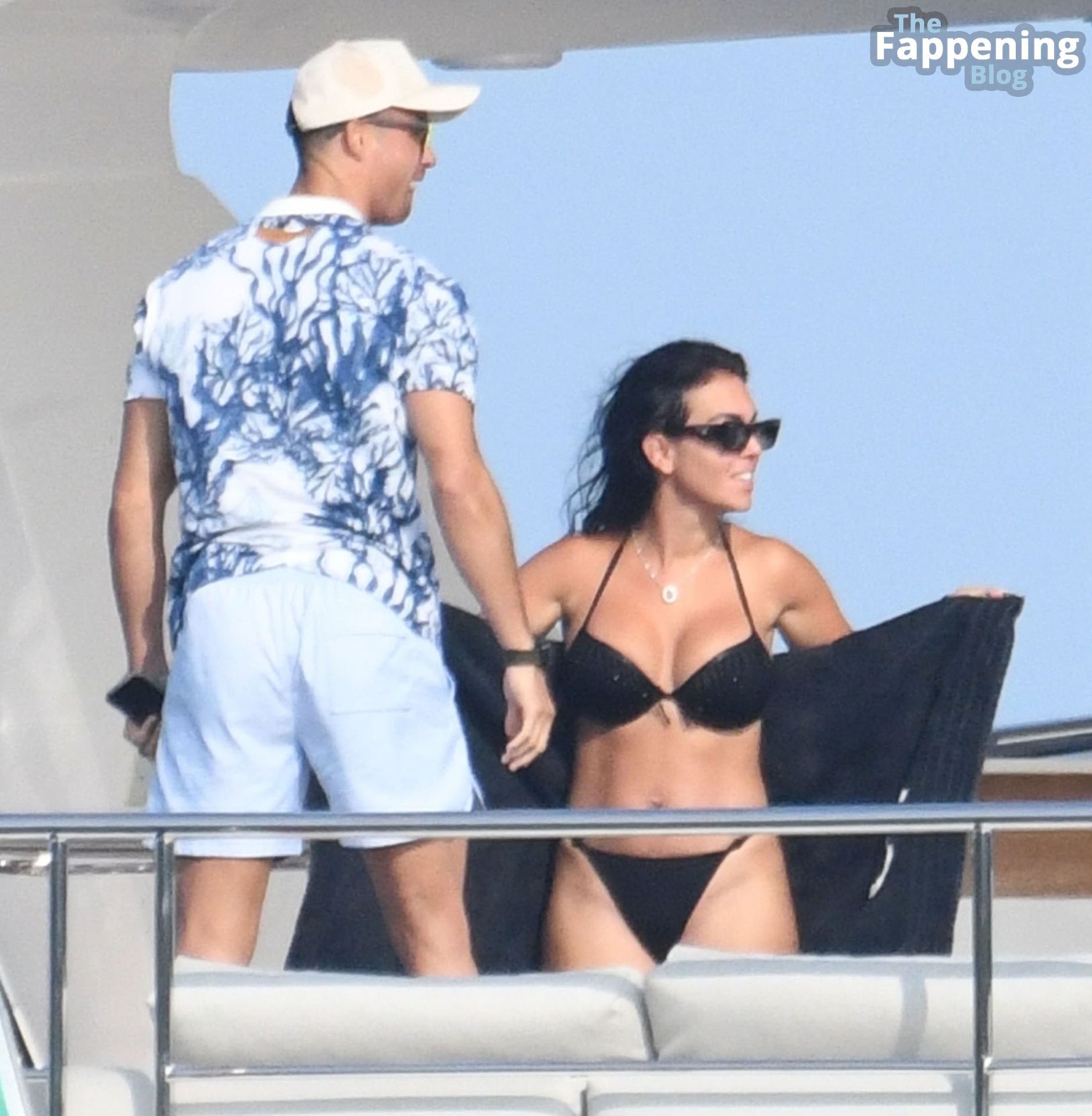 Georgina Rodriguez Cristiano Ronaldo are Pictured on Holiday in.jpg