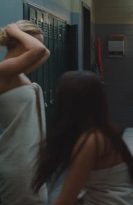 Hayden Panettiere sideboob.jpg