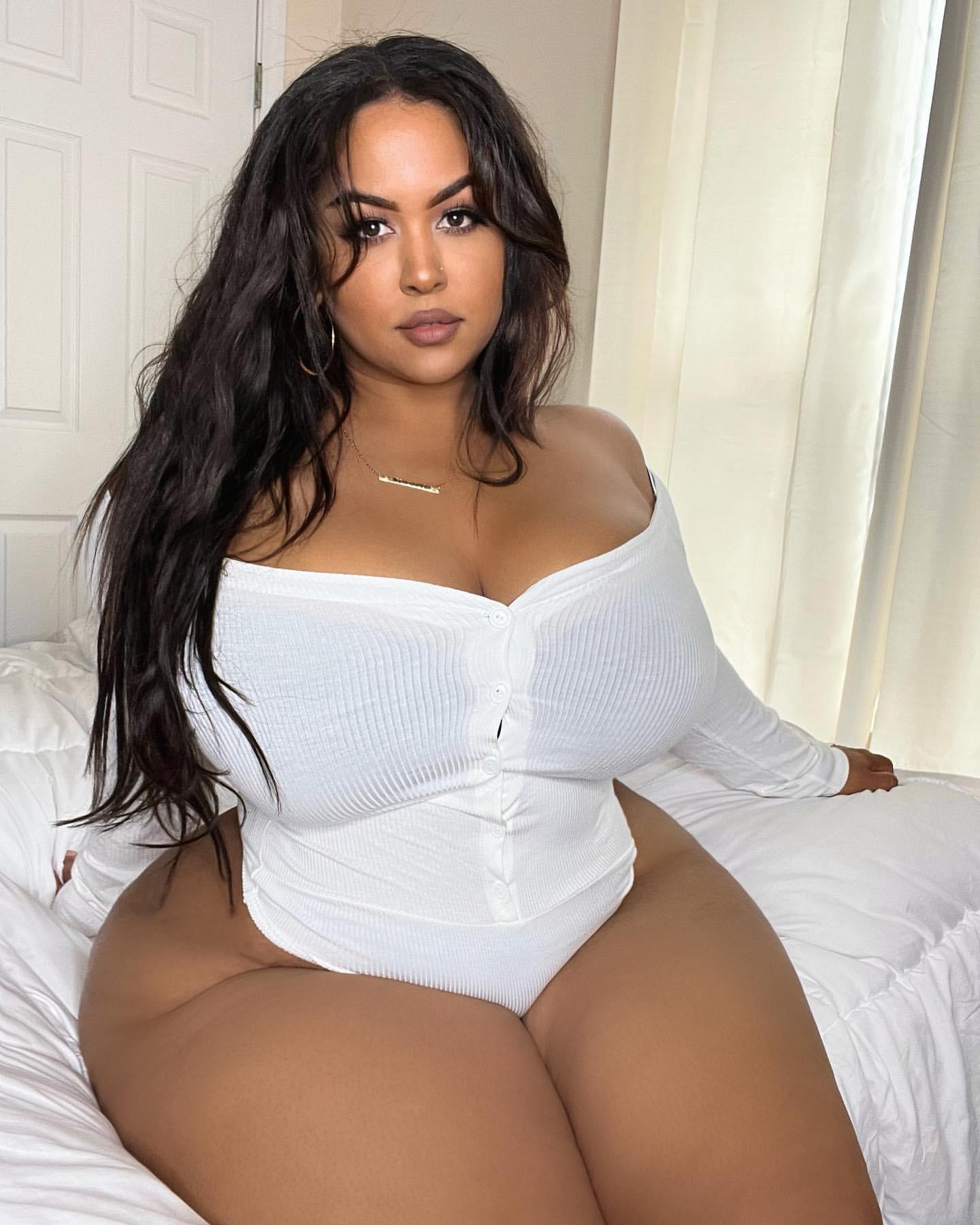 uilanibabe Nude OnlyFans Leaks 10