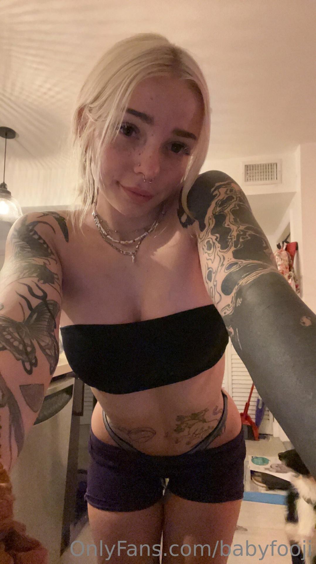 babyfooji / peachtot Nude OnlyFans Leaks 17