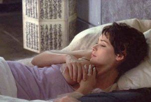 Winona Ryder Autumn in New York.gif