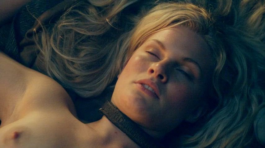 Bonnie Sveen in Spartacus.jpg