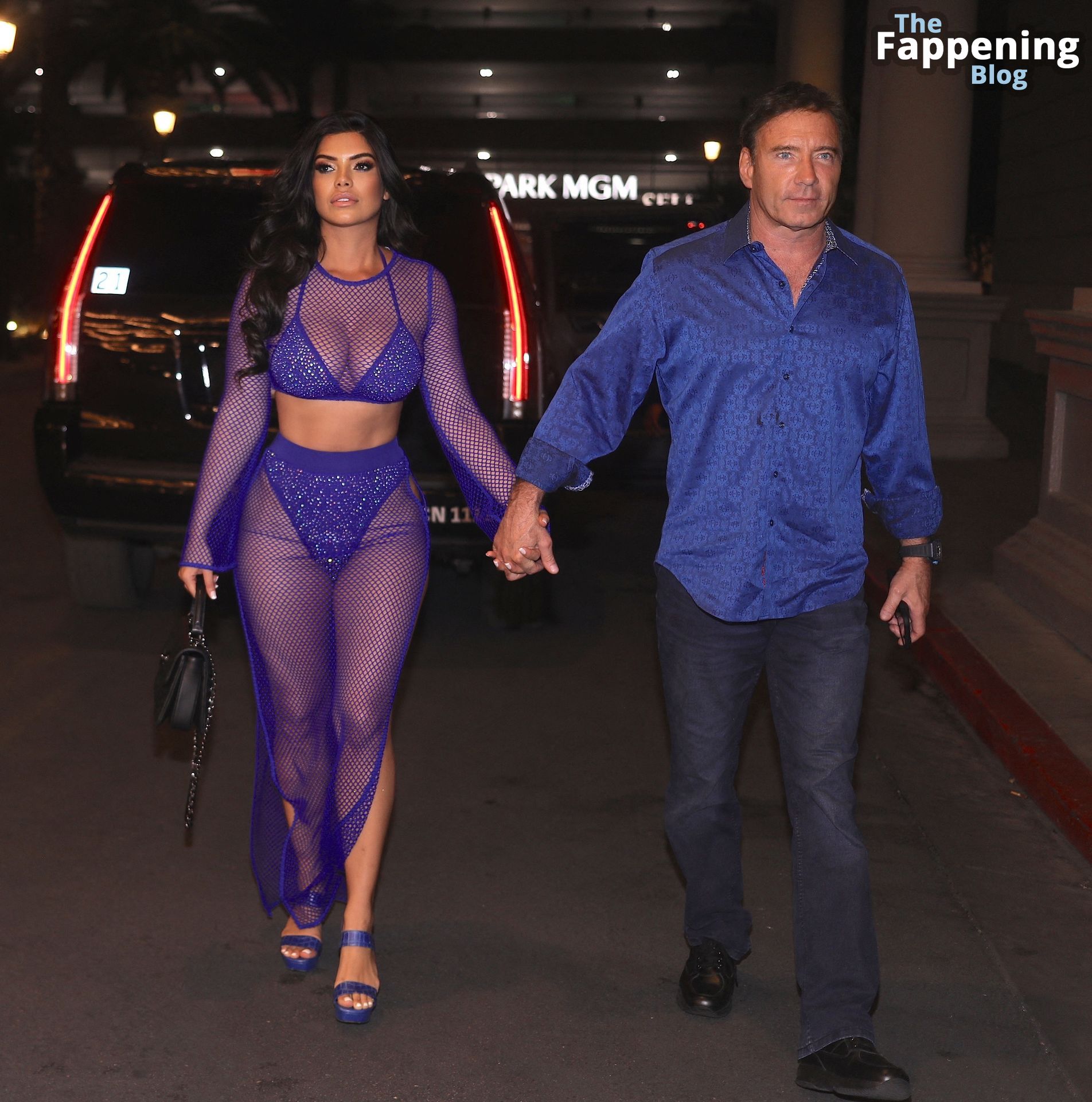 Suelyn Medeiros Garth Fisher Head to the Garcia vs.jpg