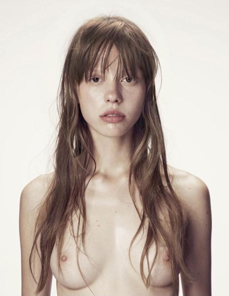 Mia Goth