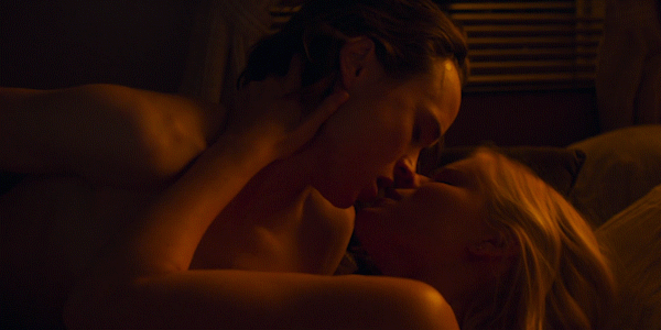 Ellen Page amp Kate Mara.gif