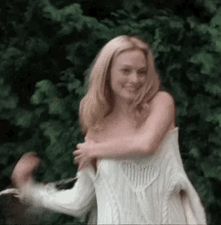 Heather Graham.gif