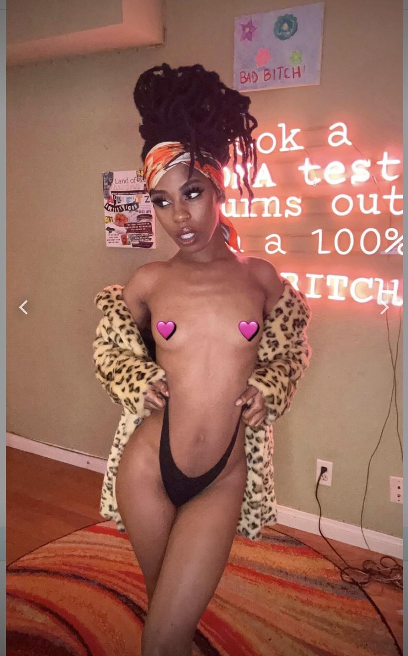 allicatttx urfavgirlfriend Nude OnlyFans Leaks 7 Photos.jpg