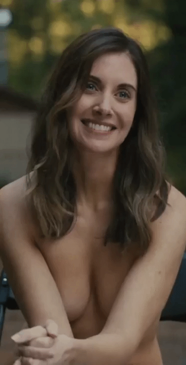 Alison Brie.gif
