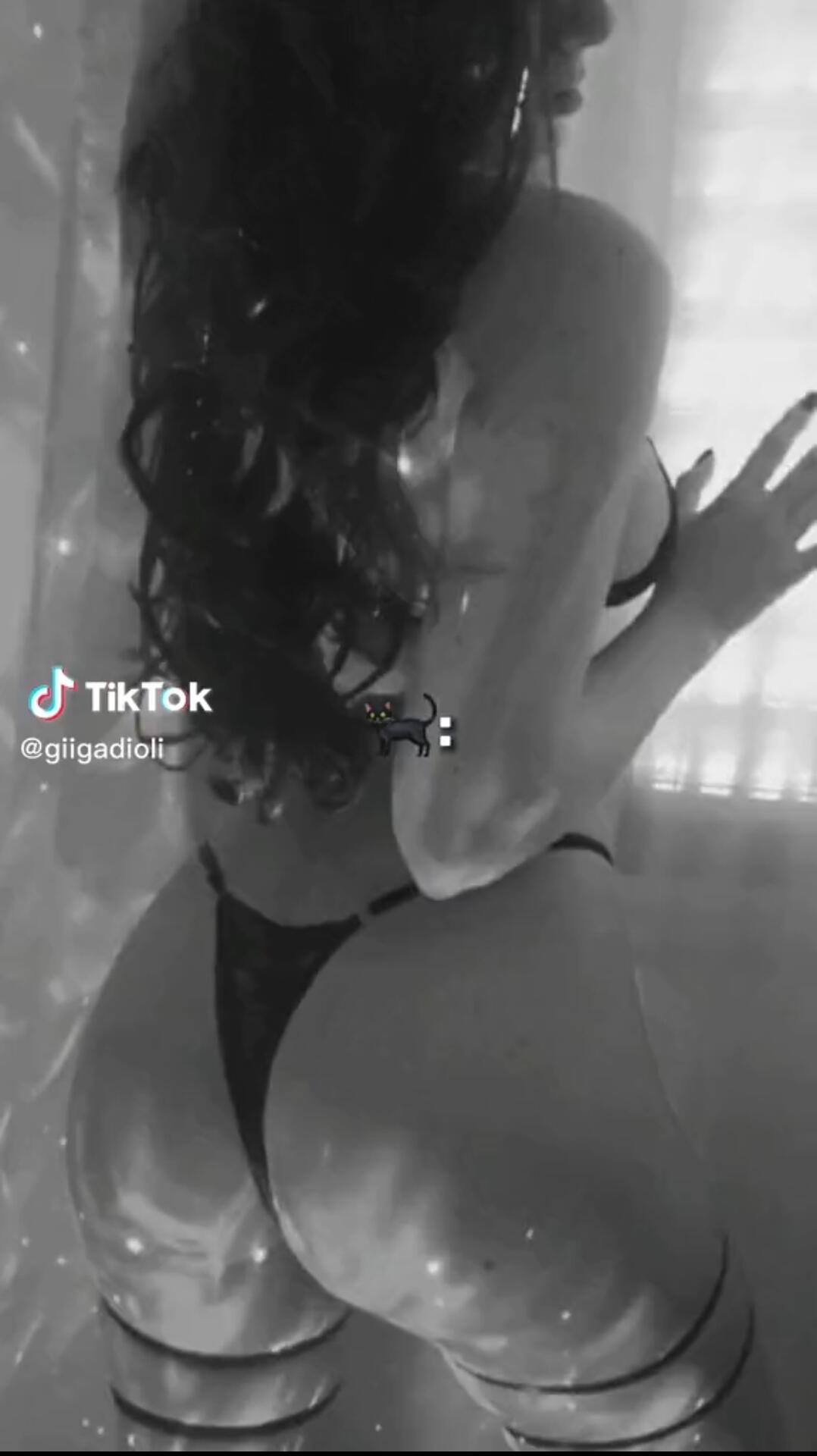 GiiEsposito / gii_xoxo69 Nude OnlyFans Leaks 24