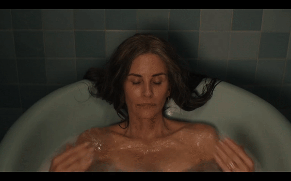 Courteney Cox.gif