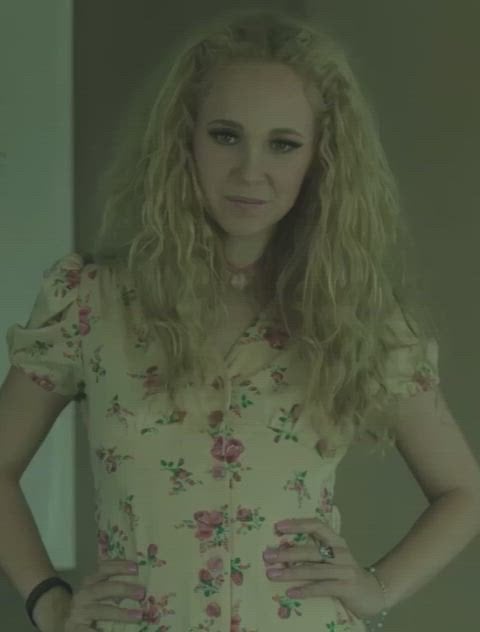 Juno temple.jpg