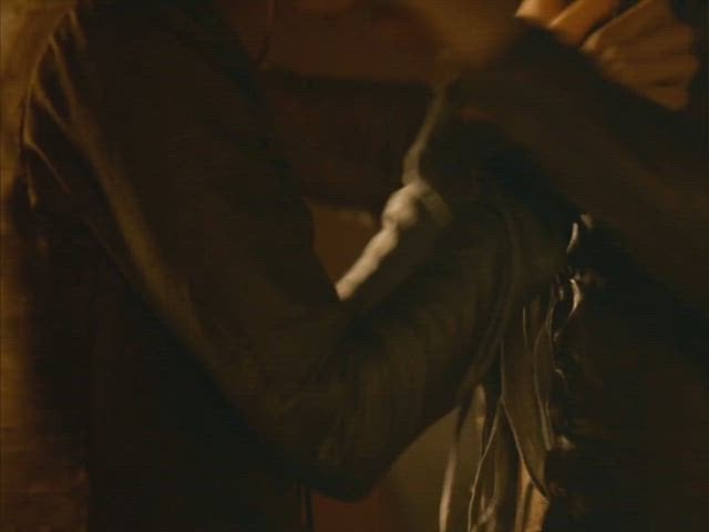 Oona Chaplin in Game of Thrones S02E08 2012.jpg