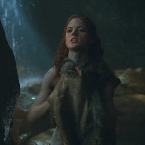 Rose Leslie in Game of Thrones S03E05 2013.jpg