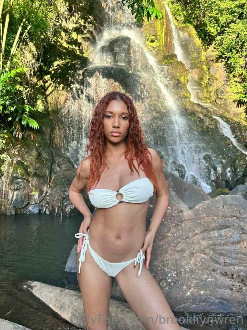 Brookliyn Wren / brookliynwren Nude OnlyFans Leaks 5