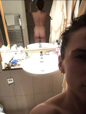 Hayley Atwell Nude Leaks OnlyFans Photo 23