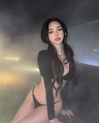 Yuna1 27 yuna 1 27 Nude Leaks OnlyFans – Leaked Models.jpg
