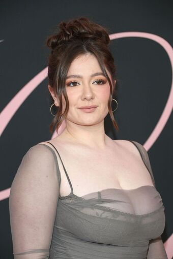 Emma Kenney Nude Leaks OnlyFans Photo 26